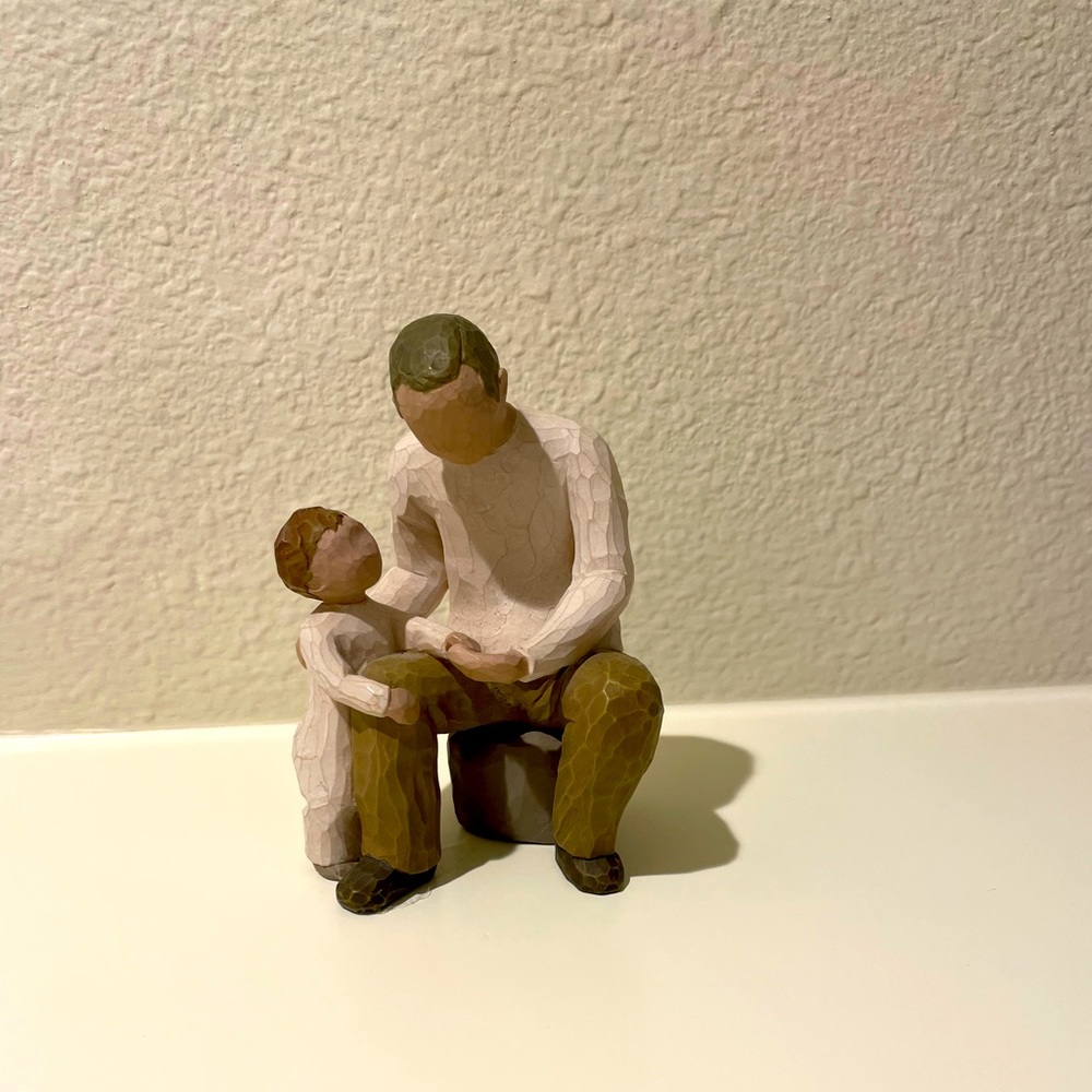 Demdaco Willow Tree figurine. Dad & son.